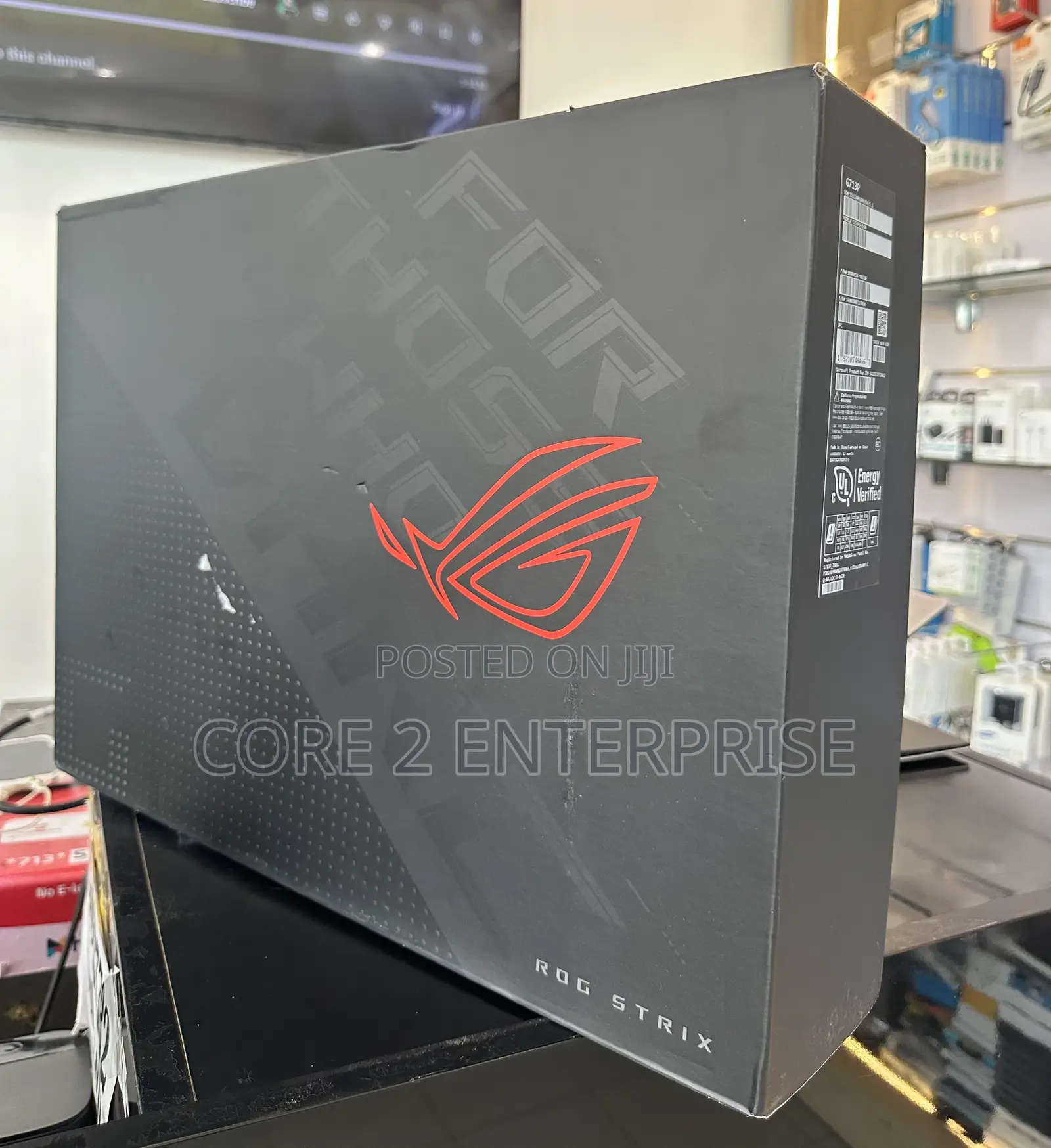 New Laptop Asus ROG Strix G17 16GB AMD Ryzen 9 SSD 1T