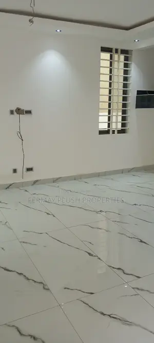 4bdrm Mansion in Kwabenya Home, Accra Metropolitan for sale