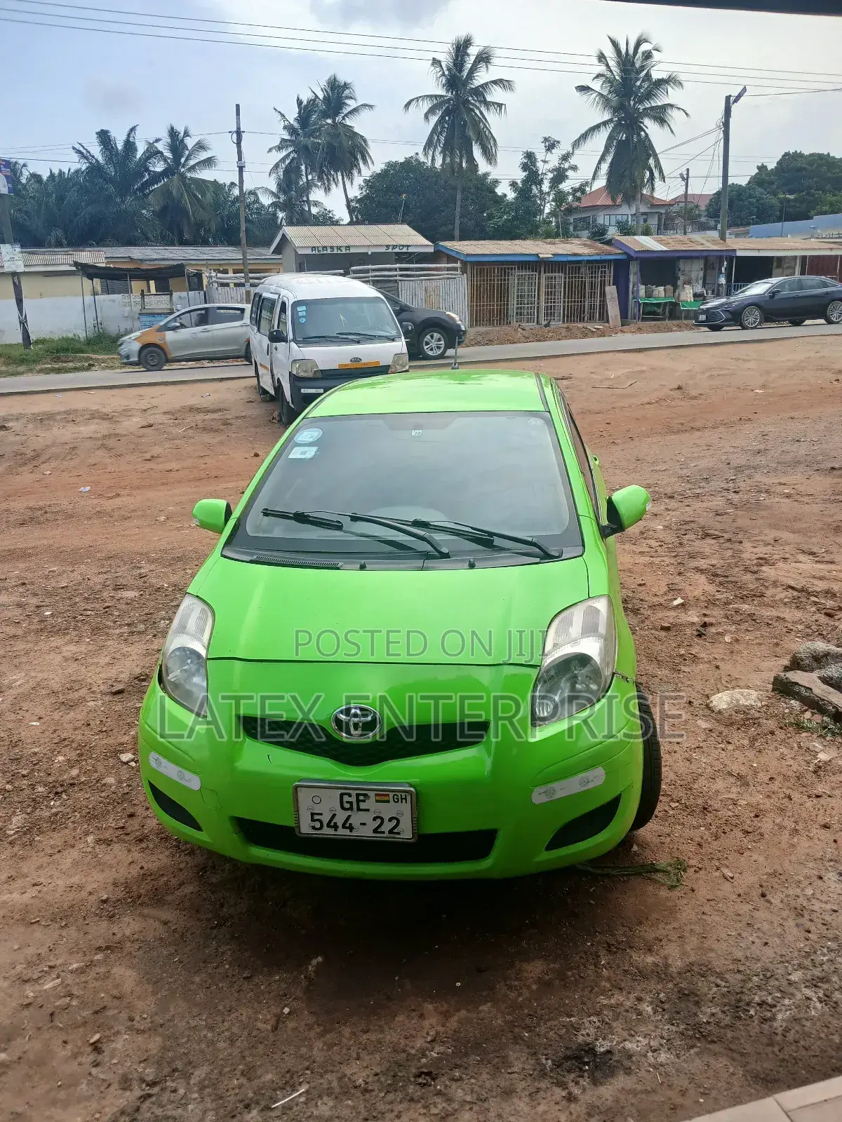 Toyota Vitz