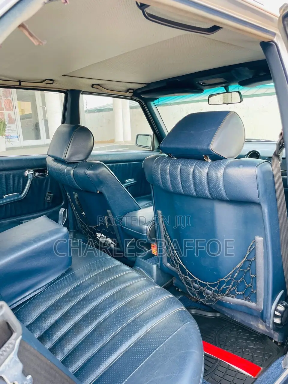 Mercedes-Benz W123 1979 Silver