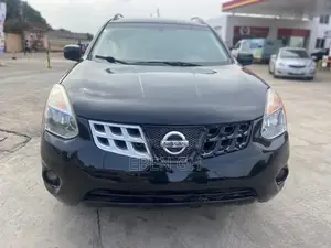 Photo - Nissan Rogue SL 2008 Black