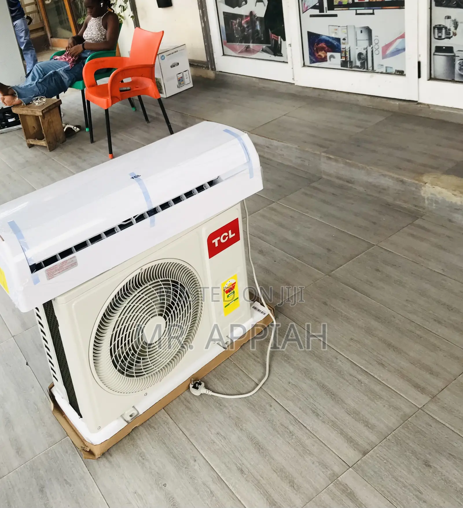 Check Out Classic TCL 1.5hp Split Type Air Conditioner.
