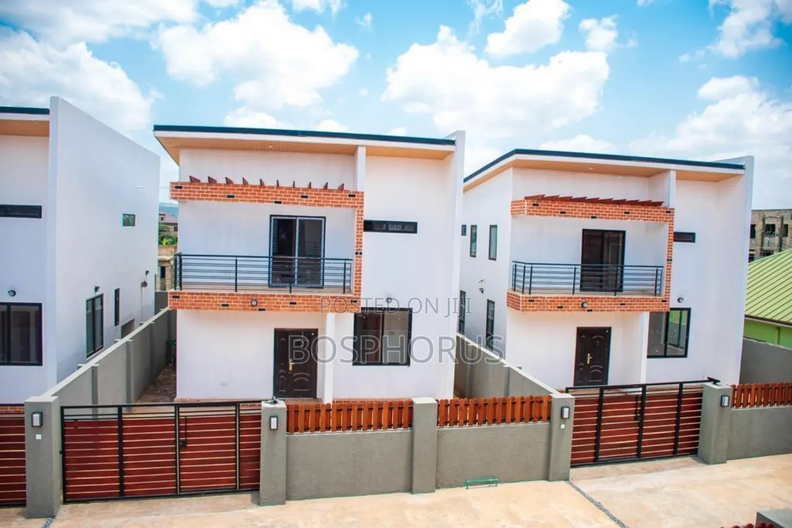 3bdrm House in Oyarifa for sale