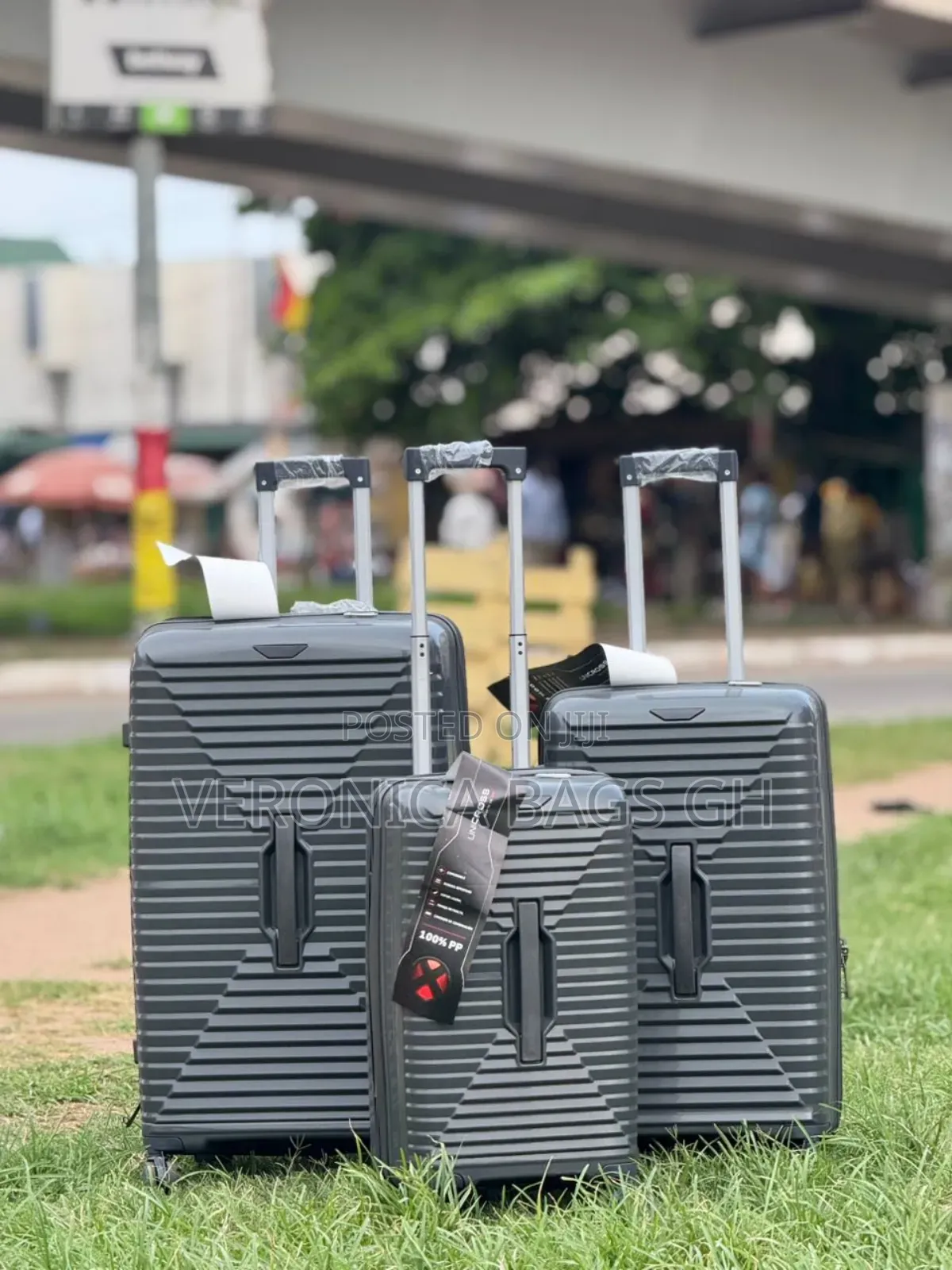 Unbreakable Trolley Travelling Bags