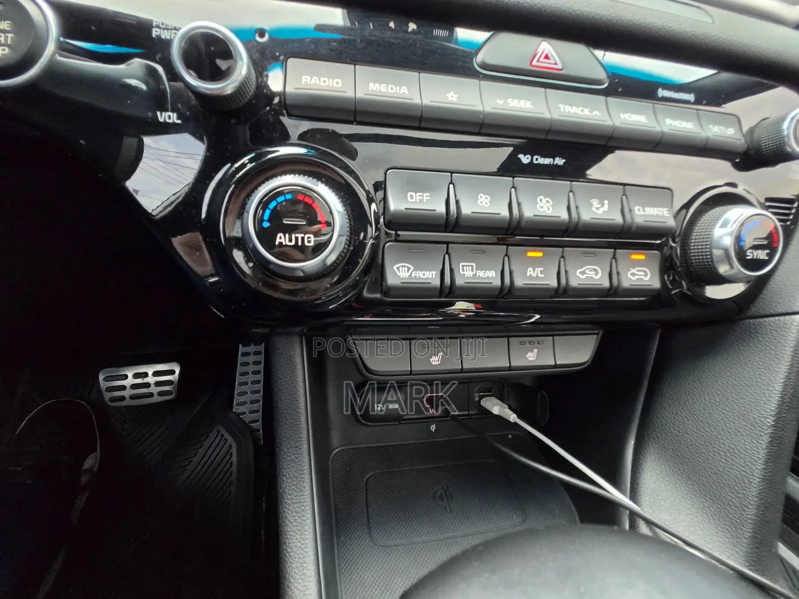 Kia Sportage 2022 Silver