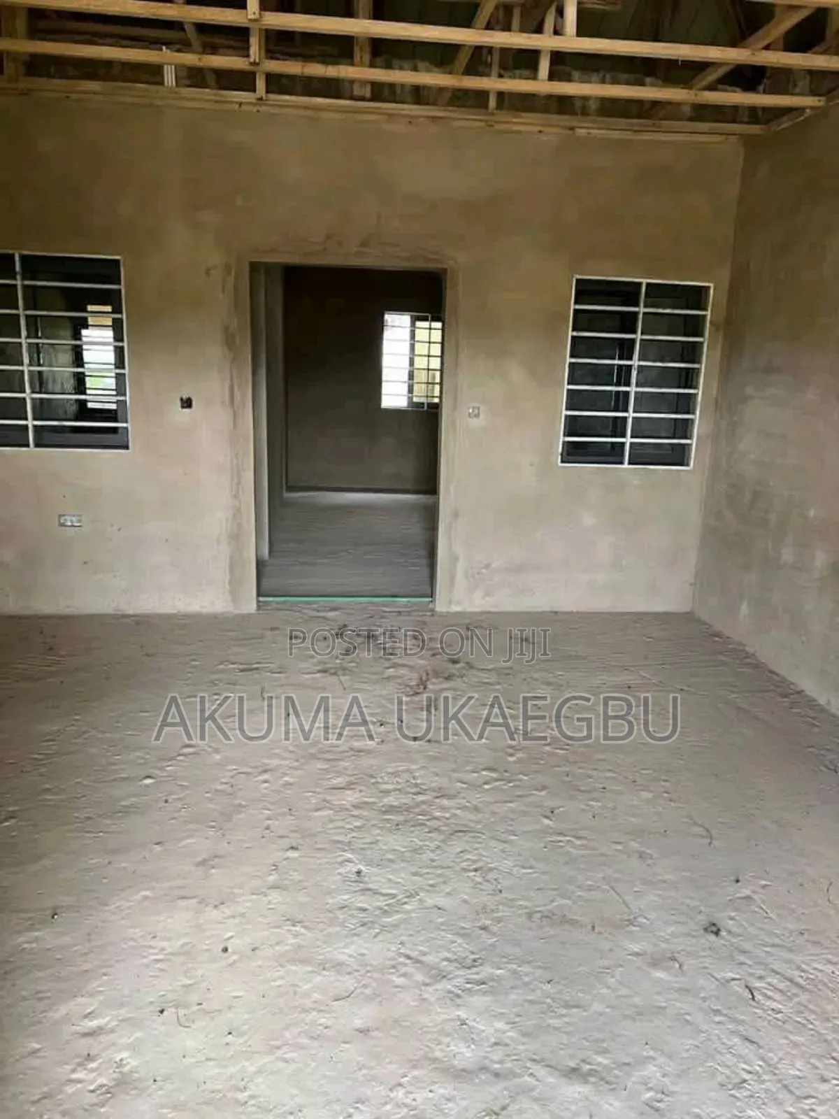 3bdrm Bungalow in Amansama Otuaplem, Ga South Municipal for sale