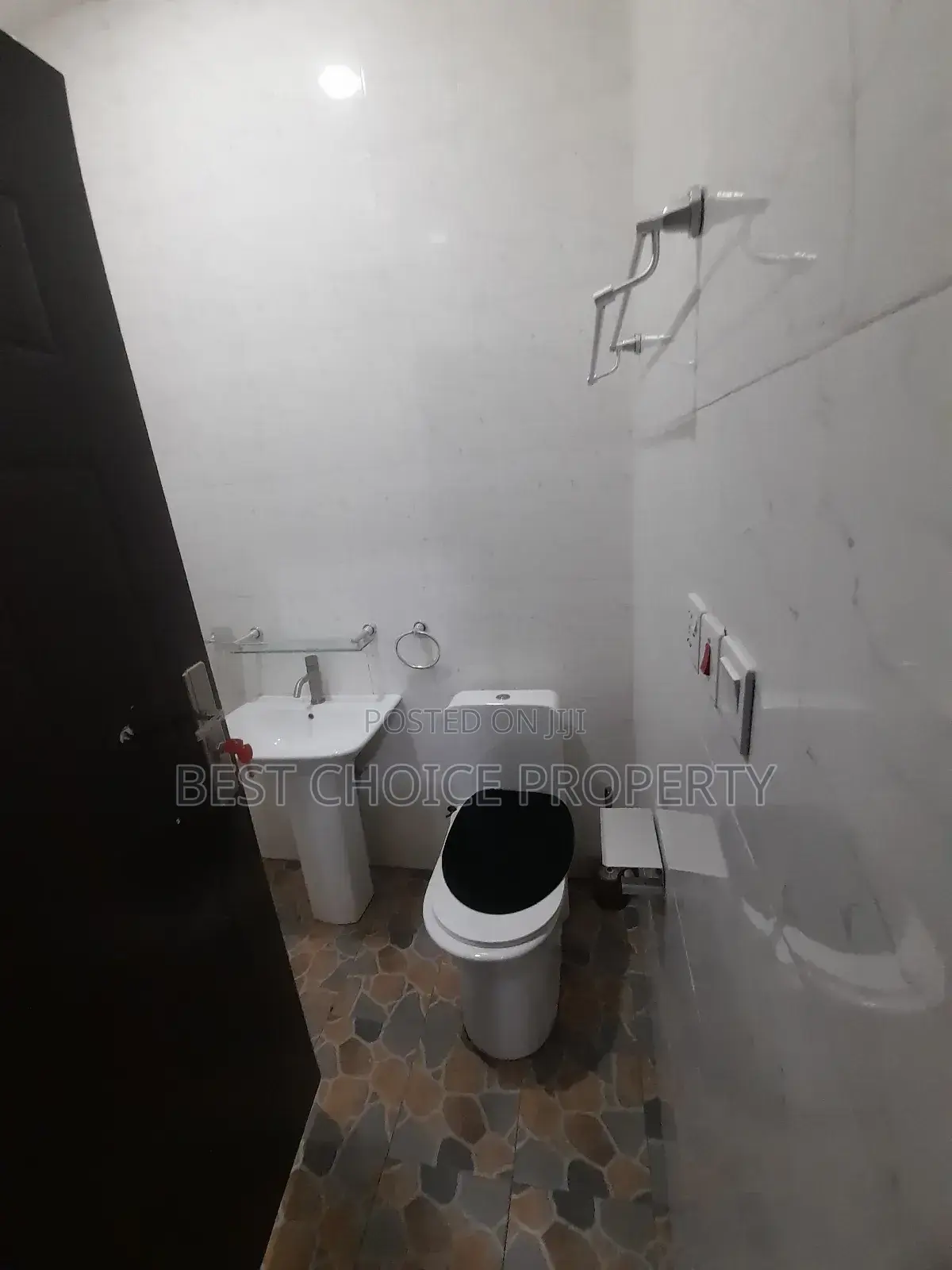 2bdrm Apartment in Lakeside Community 1 for rent