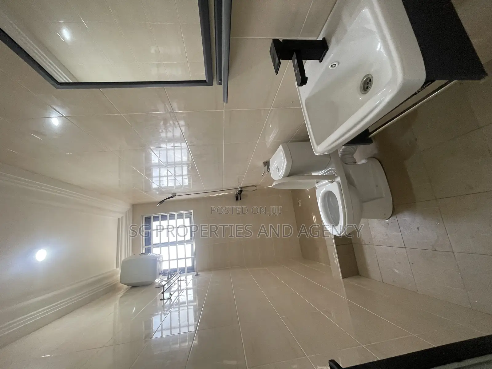 2bdrm Apartment in Spintex for rent