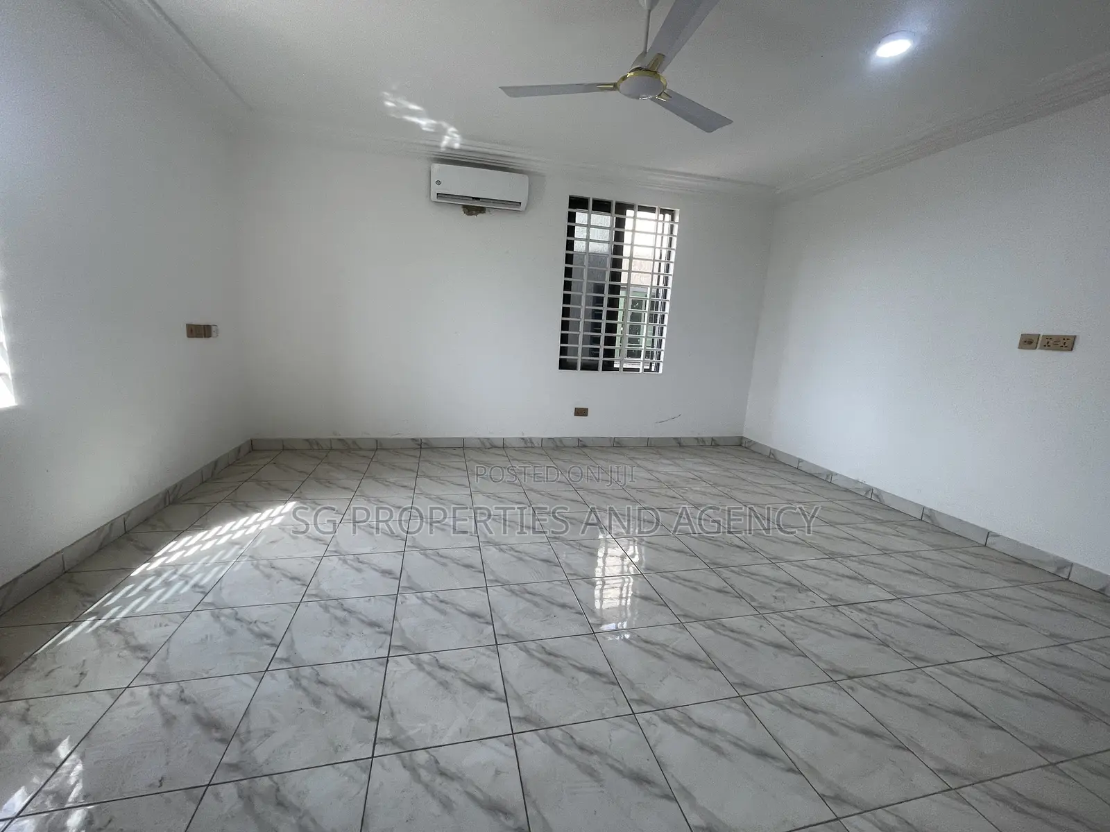 2bdrm Apartment in Spintex for rent