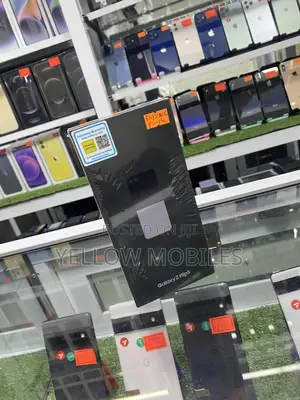 New Samsung Galaxy Z Flip5 256 GB Black
