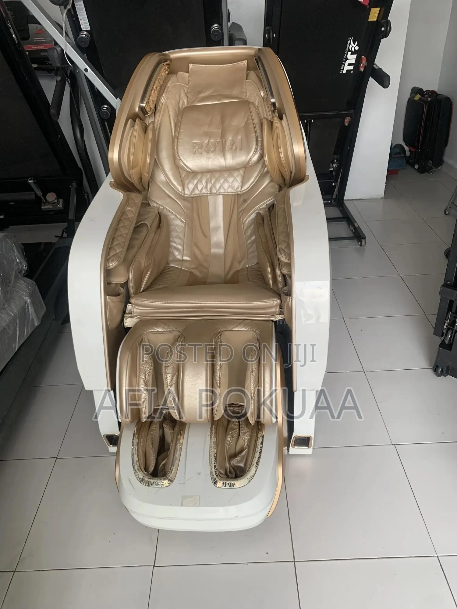Massage Chair Rotai