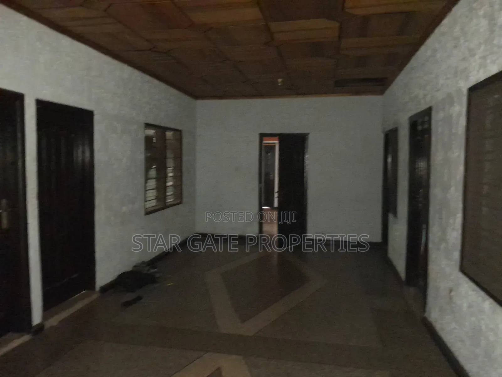 12bdrm House in Buokrom Estate, Kumasi Metropolitan for sale