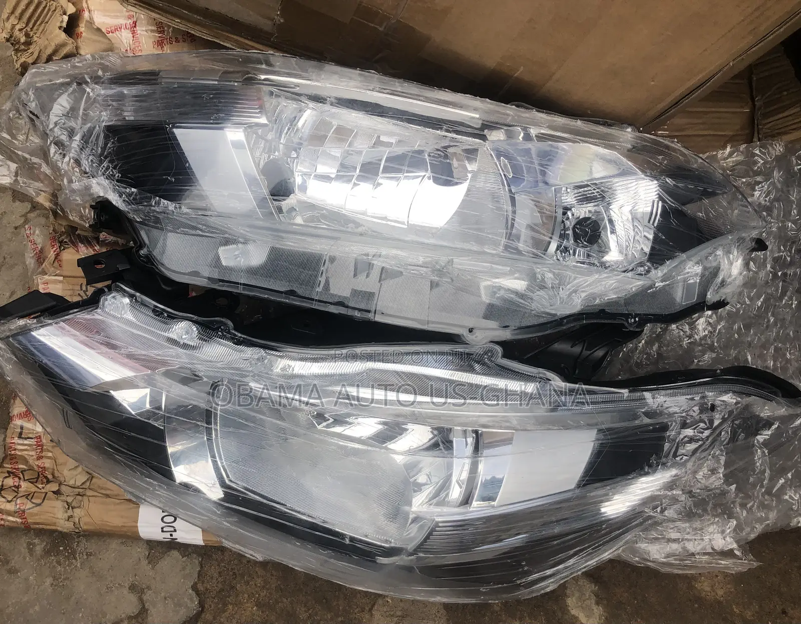 Toyota Yaris 2014 2015 2016 2017 Headlight Sedan / Saloon Head Light