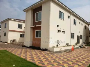 20bdrm Apartment in Barrier for sale