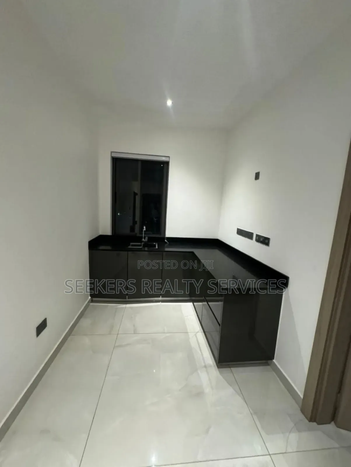 Furnished 4bdrm Townhouse Terrace in Seekers Realty Cantonments
