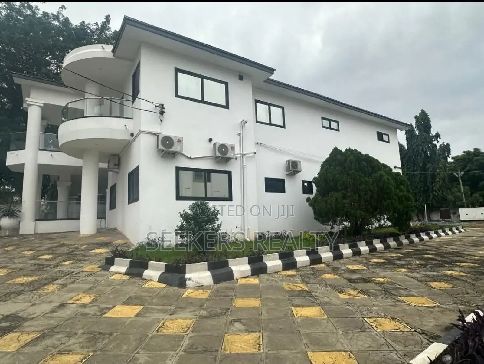 7bdrm House in Seekers Realty Airport Residential Area for rent