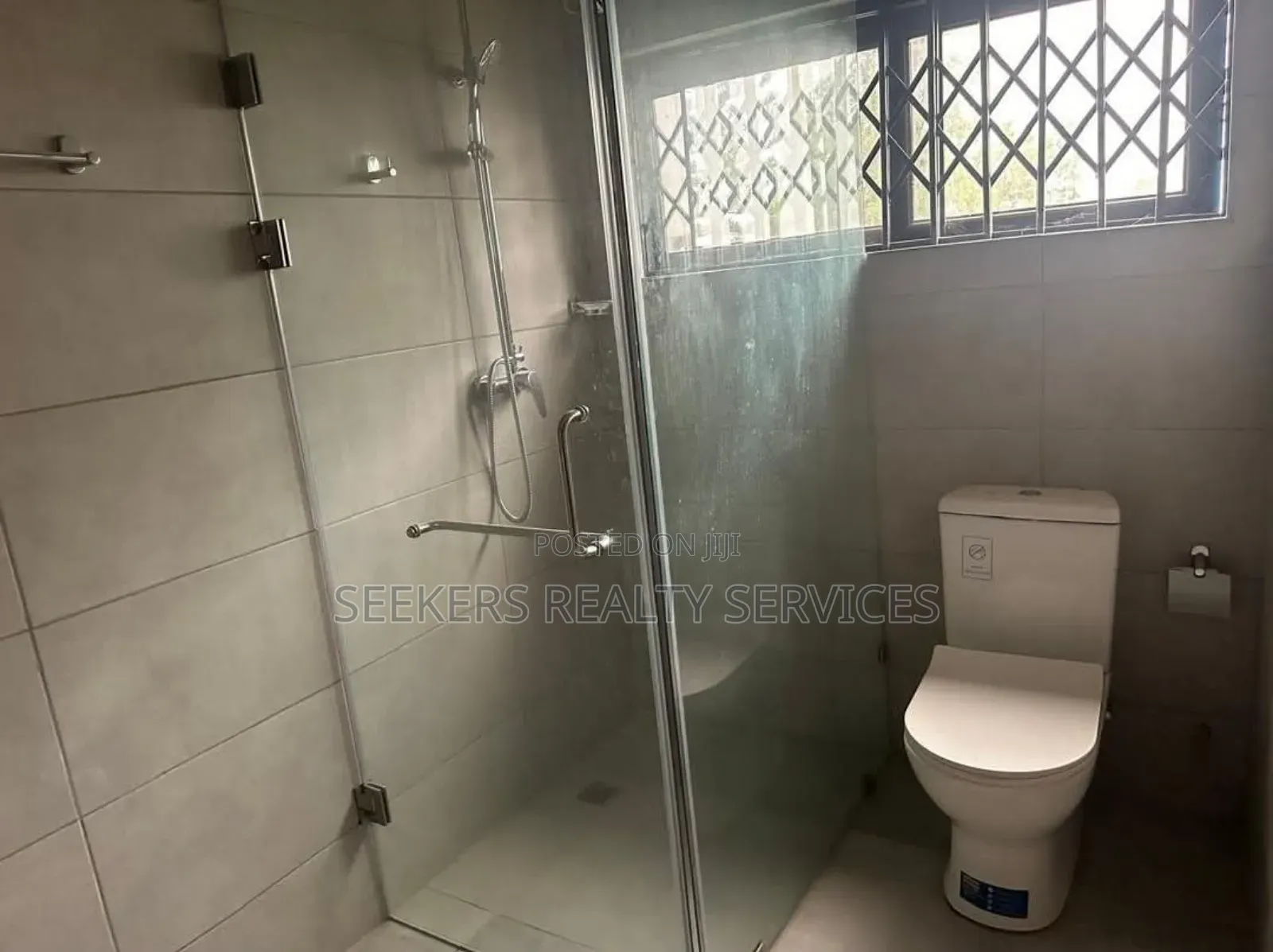7bdrm House in Seekers Realty Airport Residential Area for rent