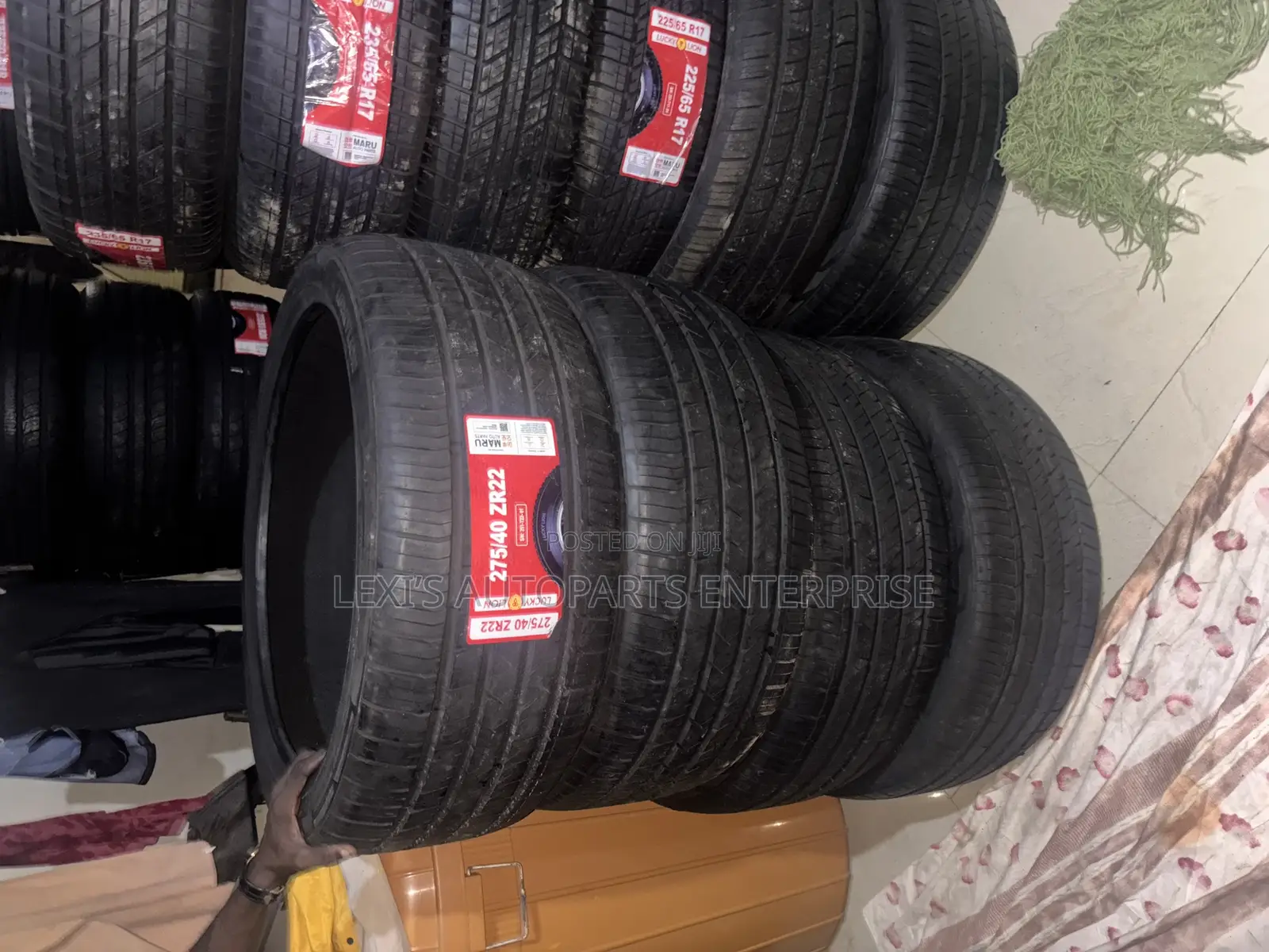 Rangerover 275/40 Zr22 Tires
