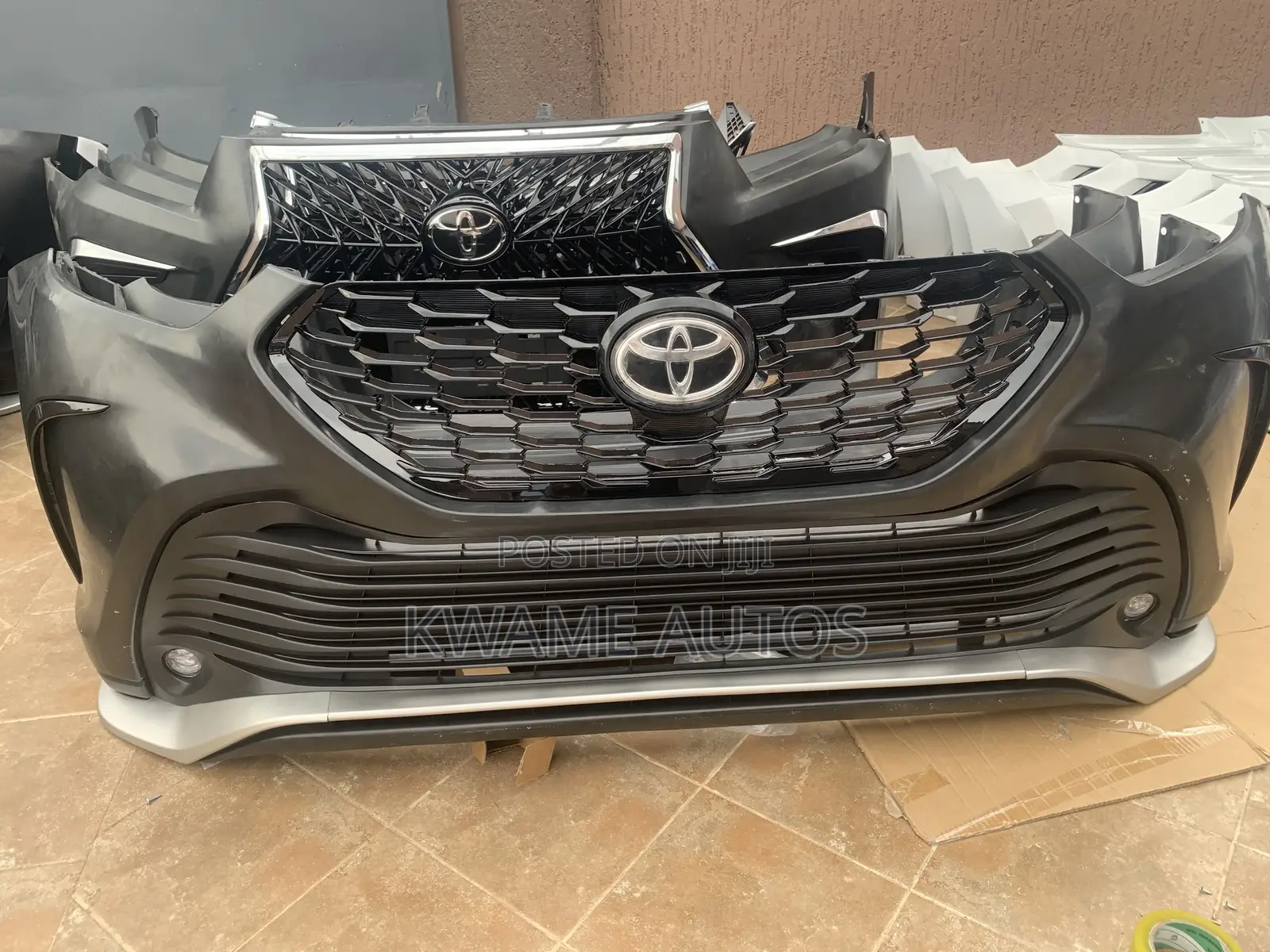 Highlander 2020 Front Bumper Complete