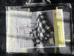 King Size Bedsheet With 3 Pillow Cases - White/Black/Green