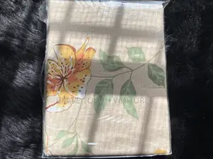 King Size 2 Bedsheet With 4 Pillow Case - 00392