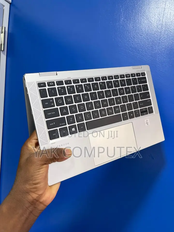 Laptop HP EliteBook 1030 16GB Intel Core I7 SSD 512GB