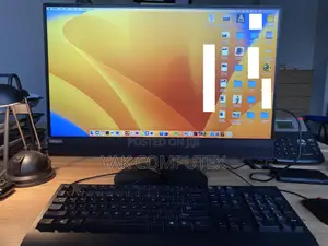 Desktop Computer Lenovo 16GB Intel Core i5 SSD 256GB