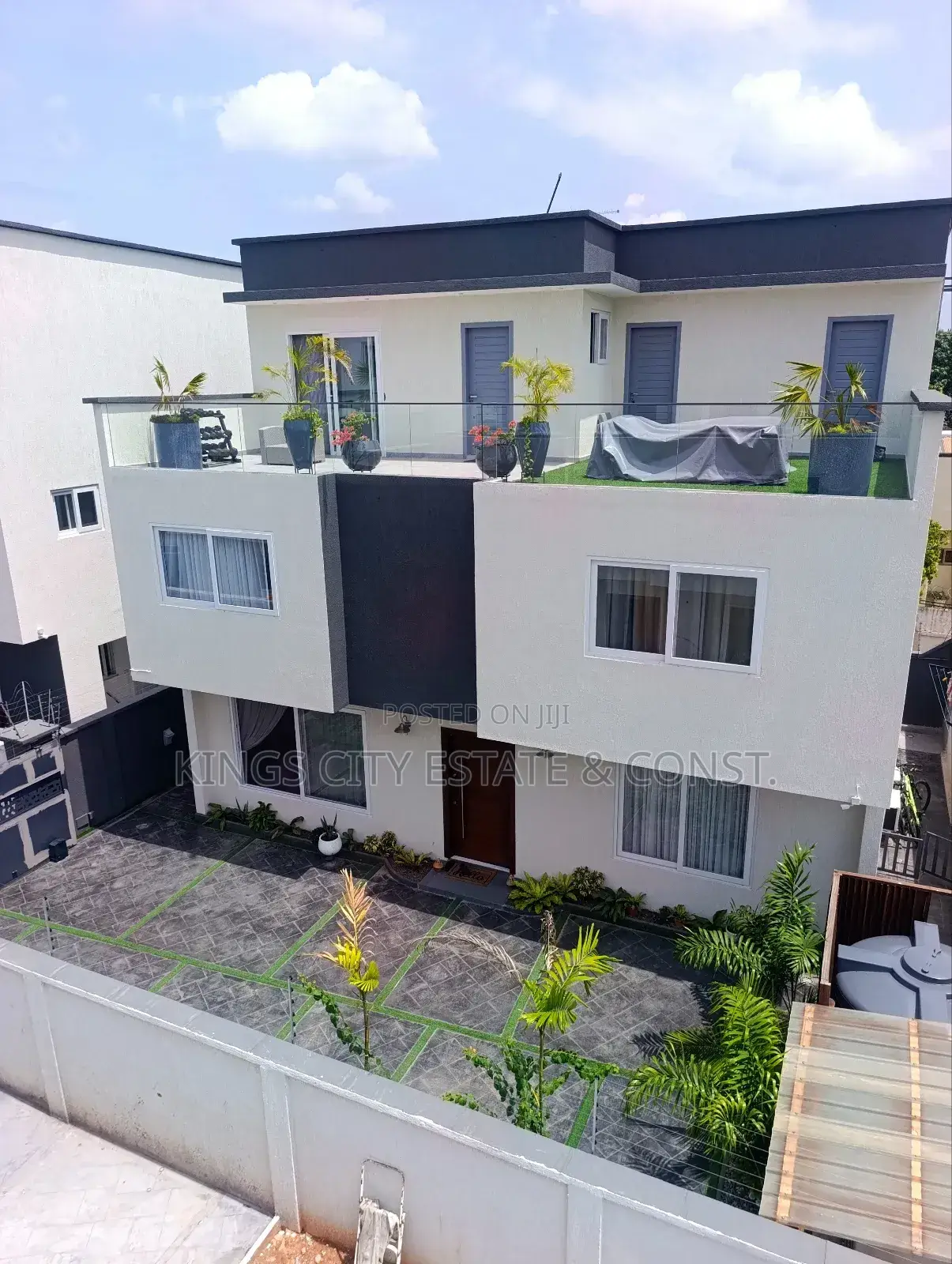 4bdrm House in Nyarho-Area, Dworwulu for rent