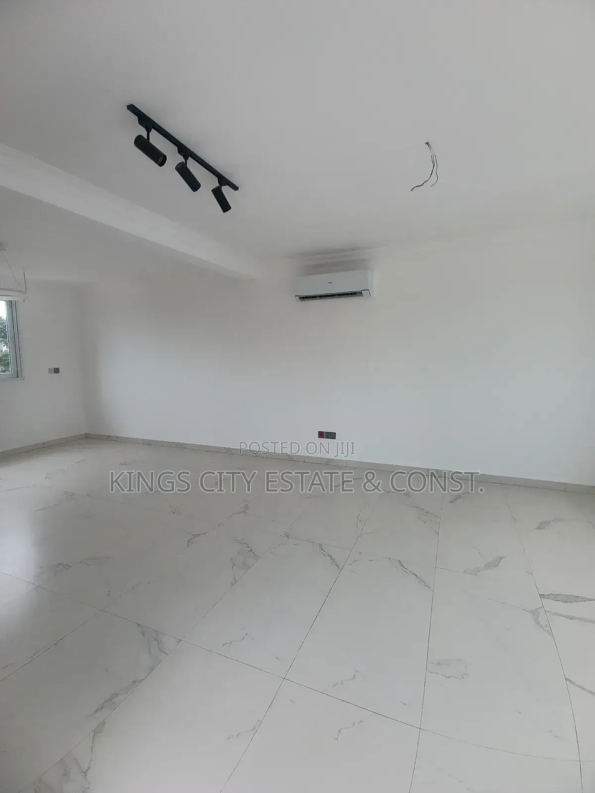 4bdrm House in Nyarho-Area, Dworwulu for rent