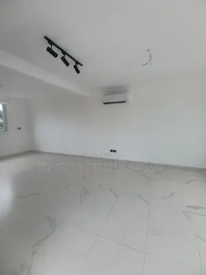 4bdrm House in Nyarho-Area, Dworwulu for rent