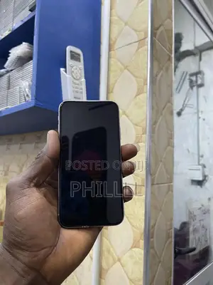 Apple iPhone 11 64 GB Purple