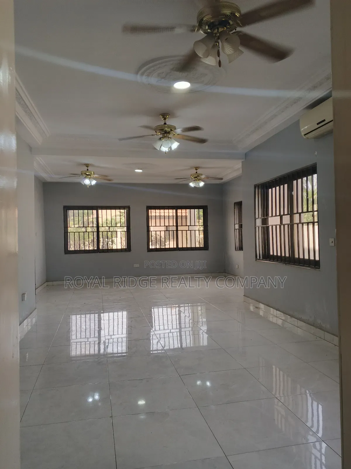 4bdrm Duplex in East Legon, Accra Metropolitan for rent
