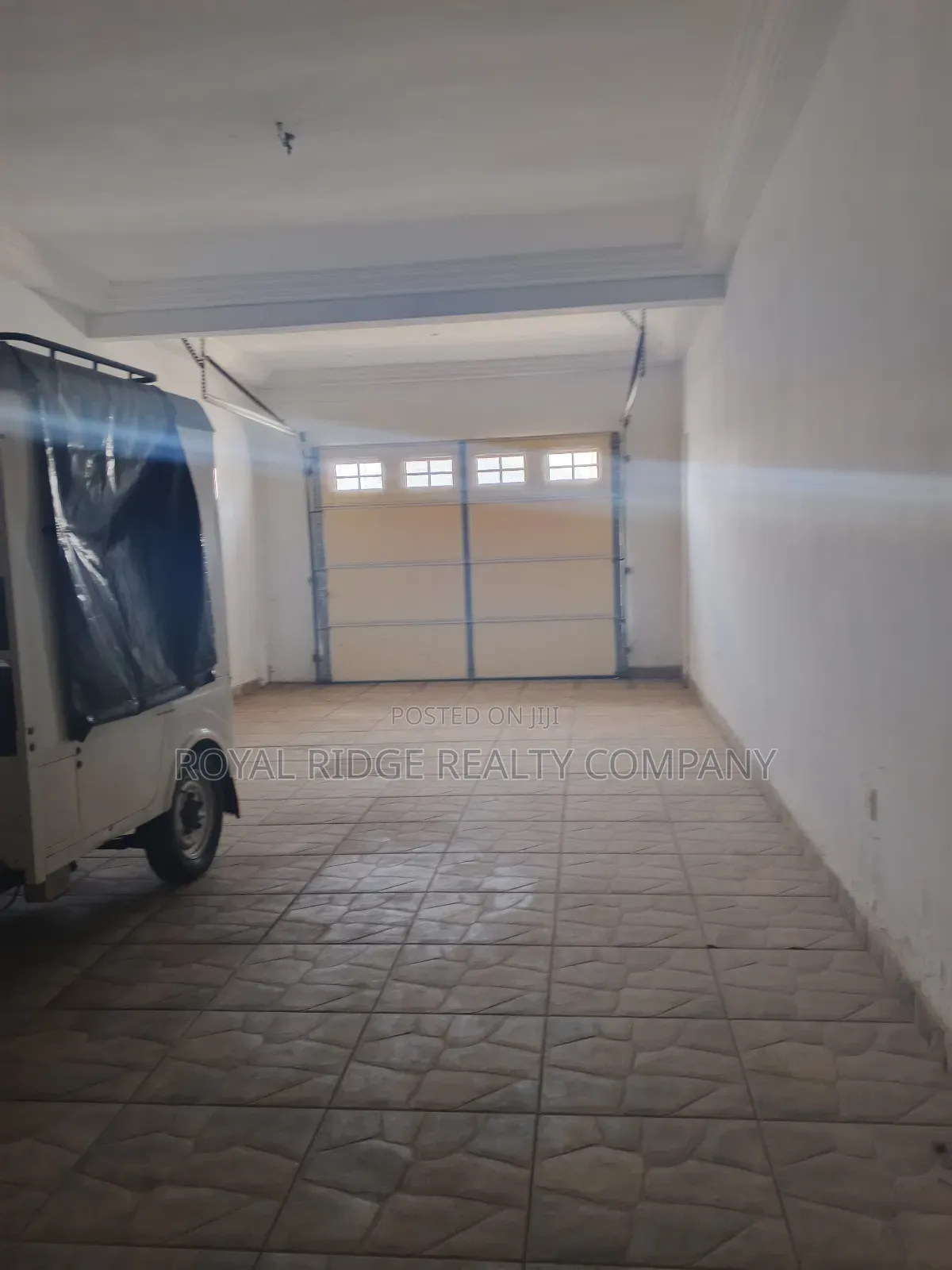 4bdrm Duplex in East Legon, Accra Metropolitan for rent