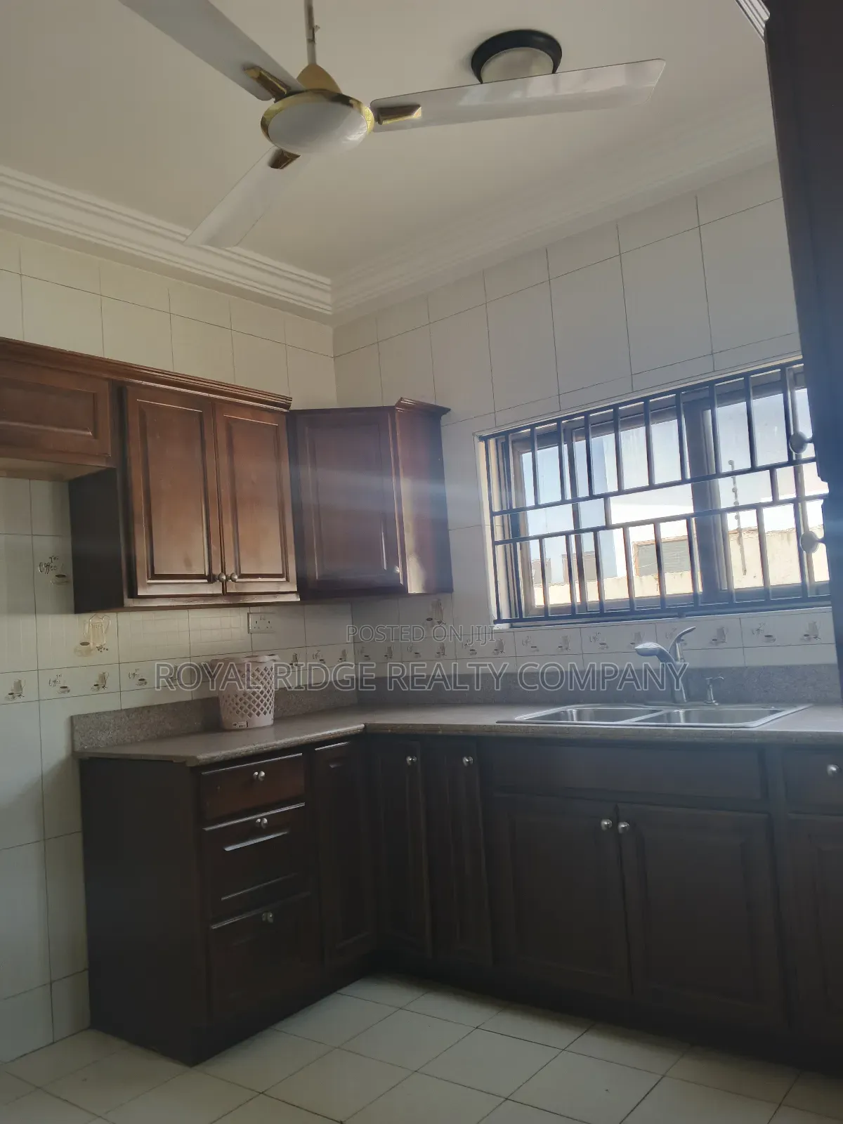 4bdrm Duplex in East Legon, Accra Metropolitan for rent