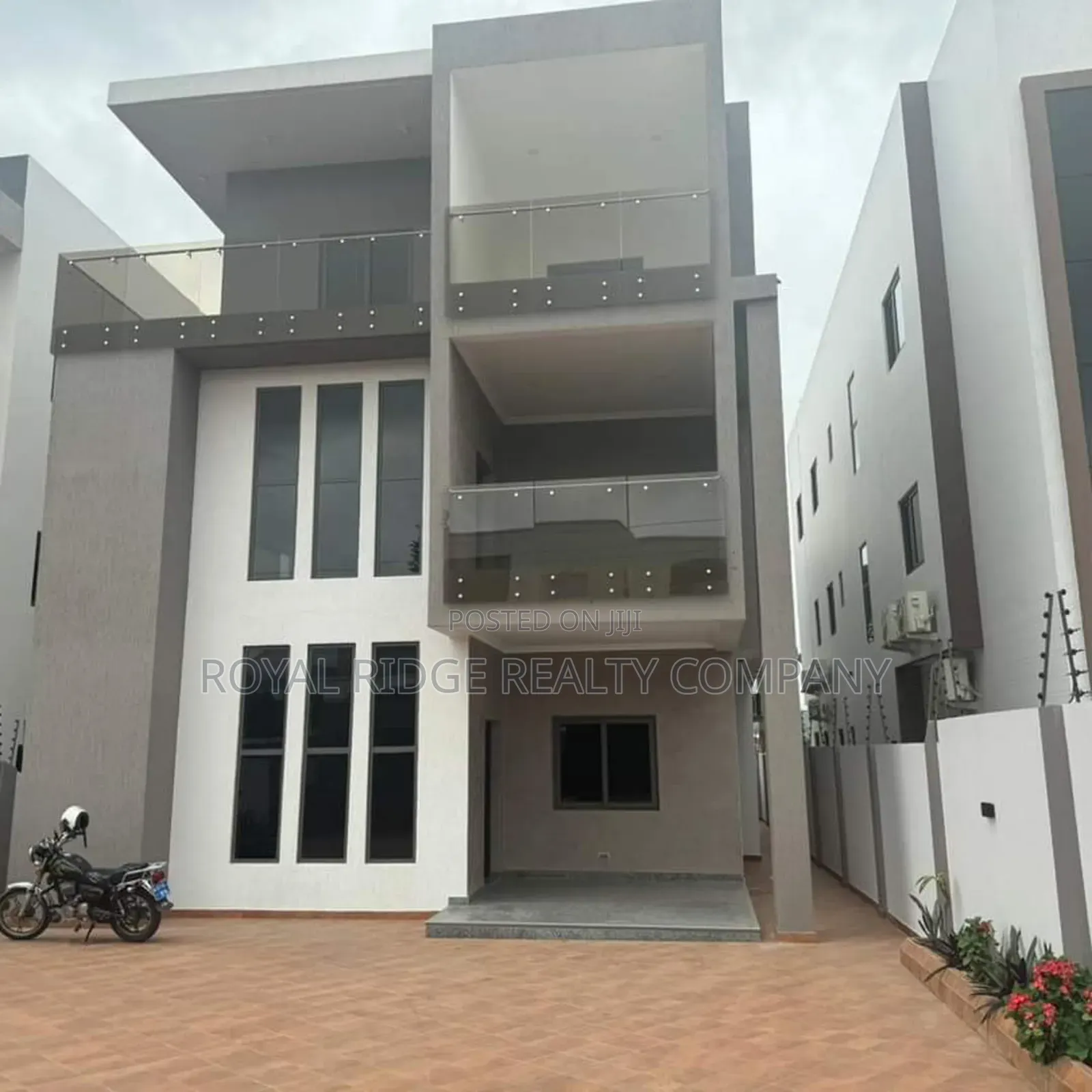 4bdrm House in East Legon Accra Metropolitan for rent