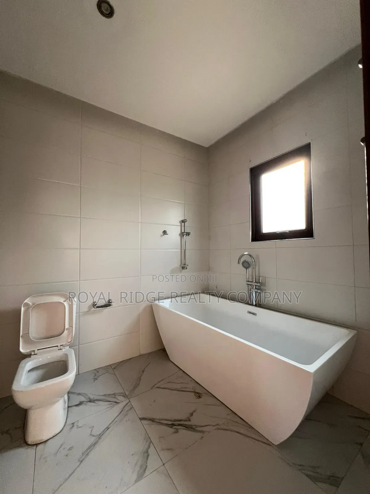 4bdrm House in East Legon, Accra Metropolitan for rent