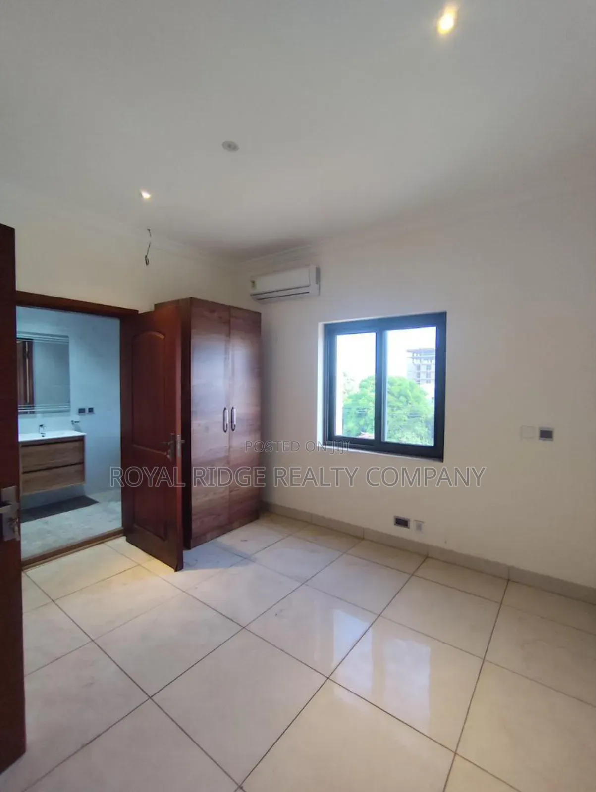 5bdrm House in East Legon, Accra Metropolitan for rent