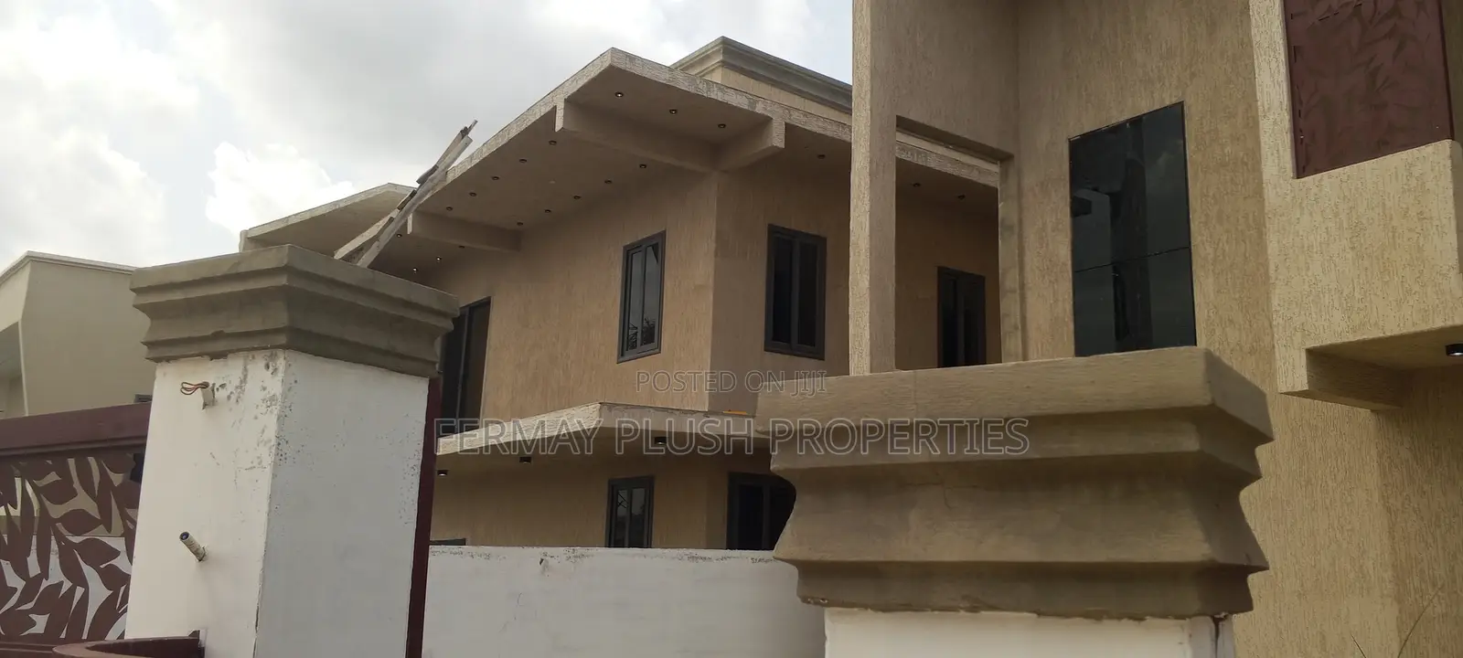 Furnished 4bdrm House in Ghana Home, Accra Metropolitan for sale