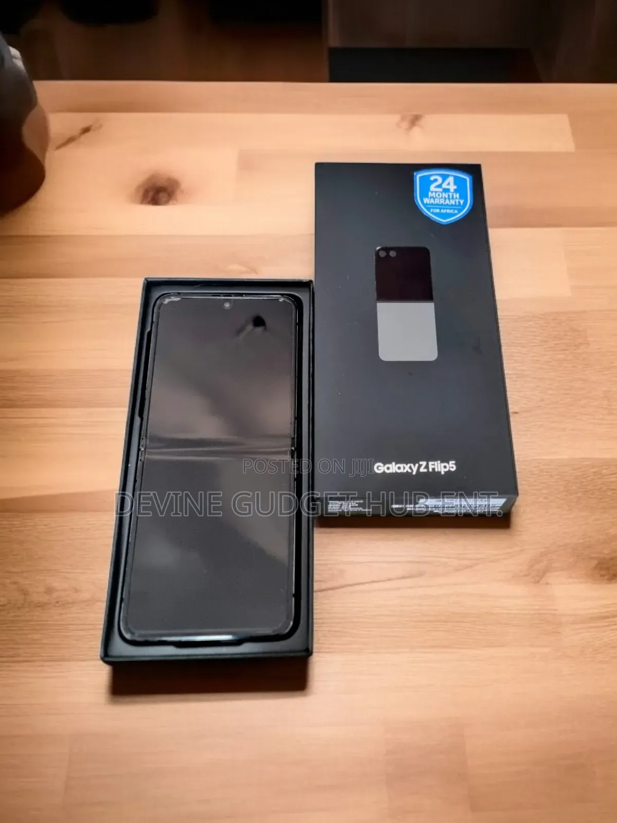 New Samsung Galaxy Z Flip 5 256 GB Black