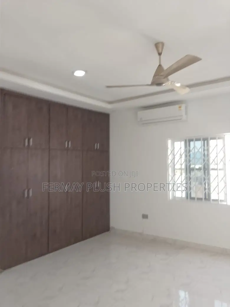 4bdrm House in Gh Home, Accra Metropolitan for sale