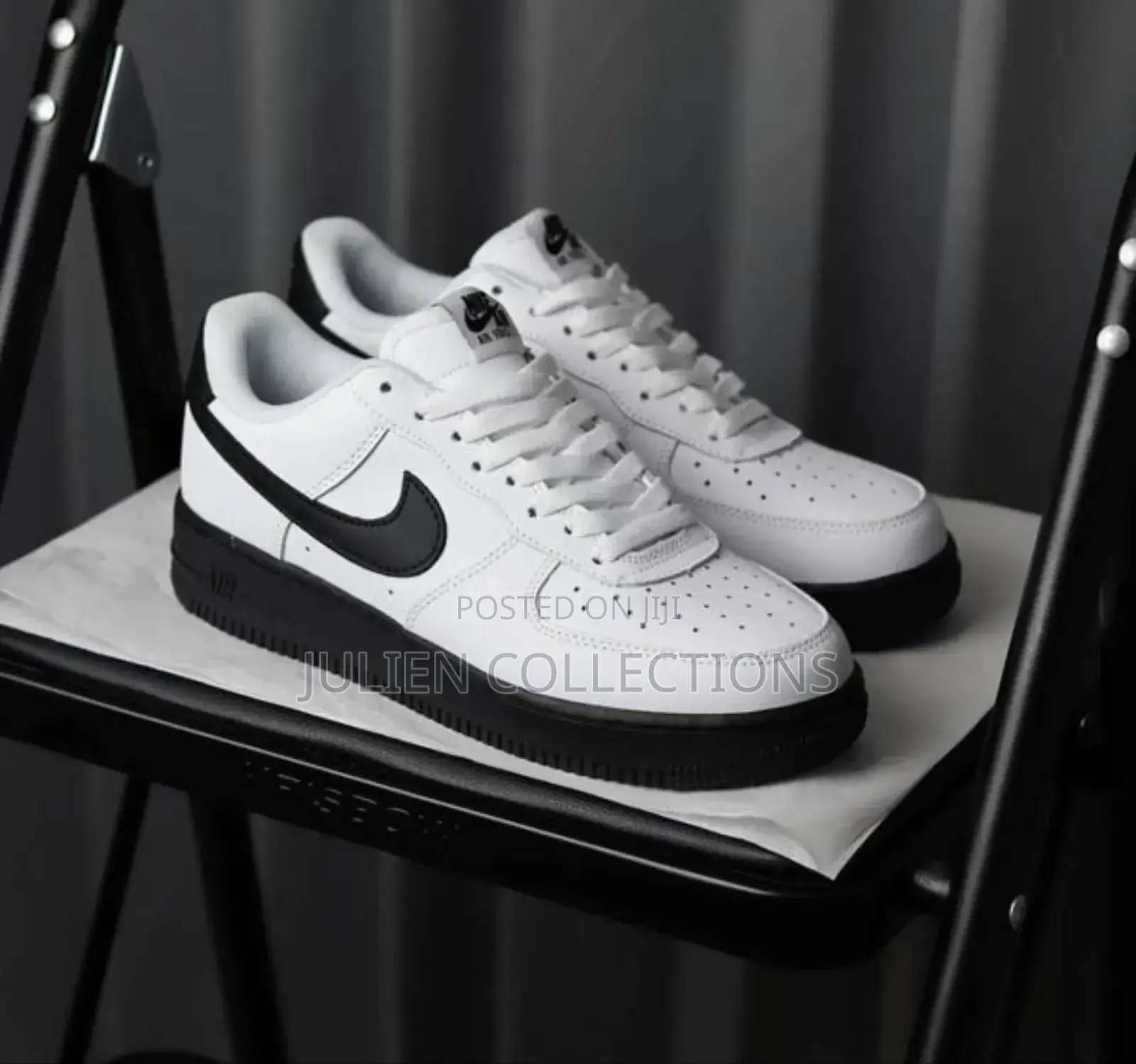 Nike Air Force Leather Black and White