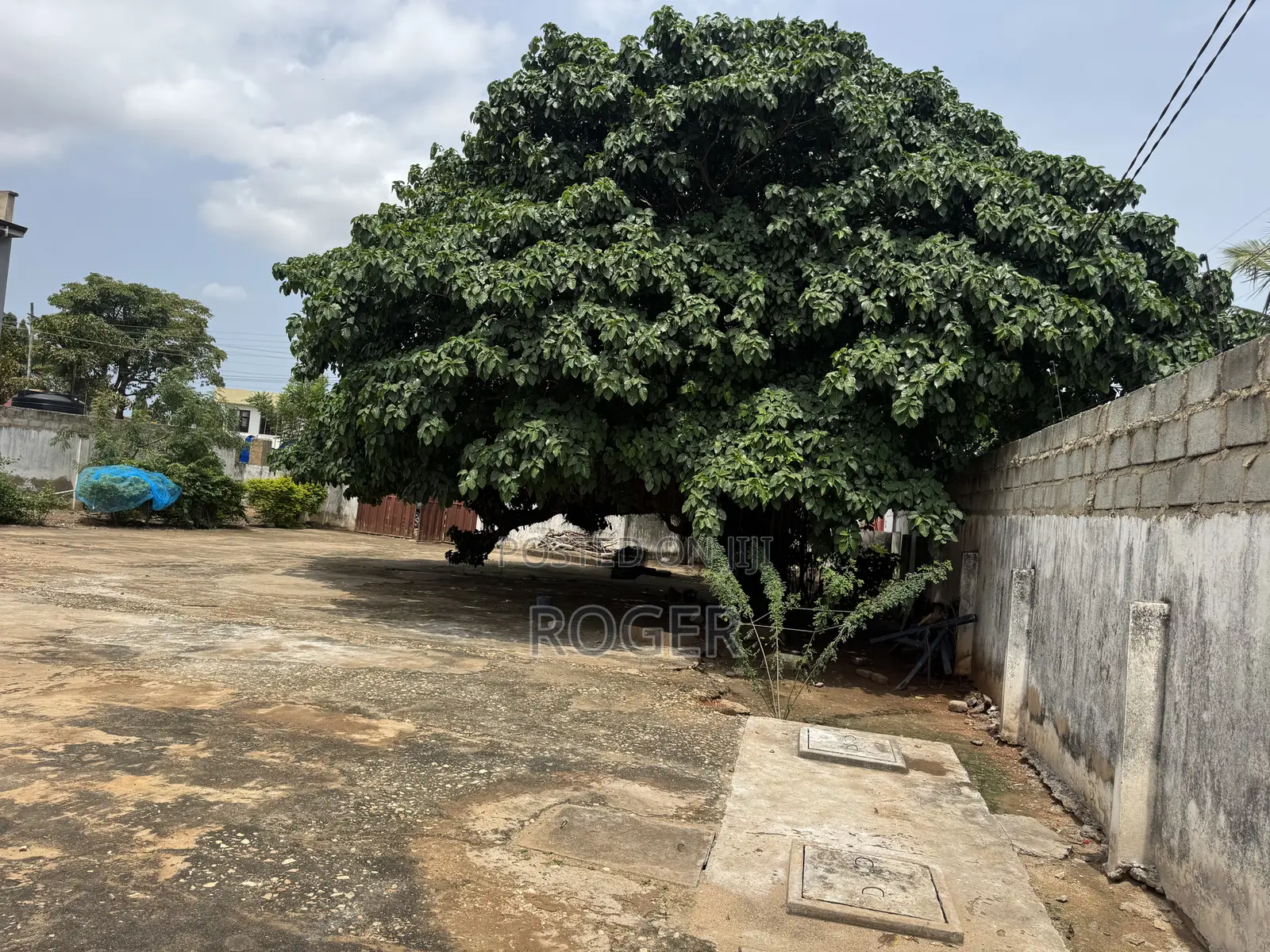 2 Plots of Land for Sale at Abelemkpe