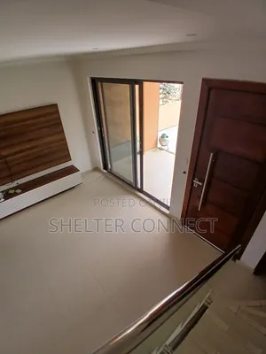 3bdrm Duplex in Oyarifa for sale