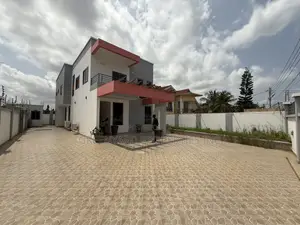 5bdrm House in Adjiringanor, East Legon for rent