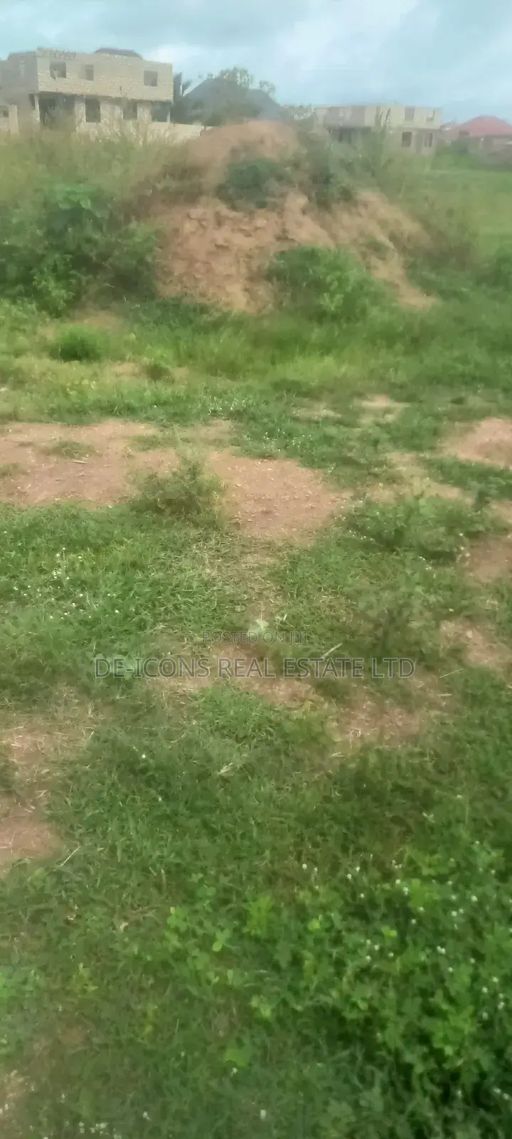 6 Plots of Land at Papase No.1 for Sale.