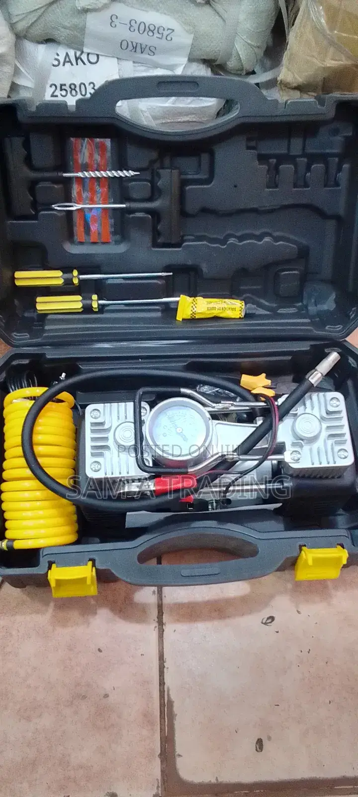 Double Air Pump With Screwdriver Set