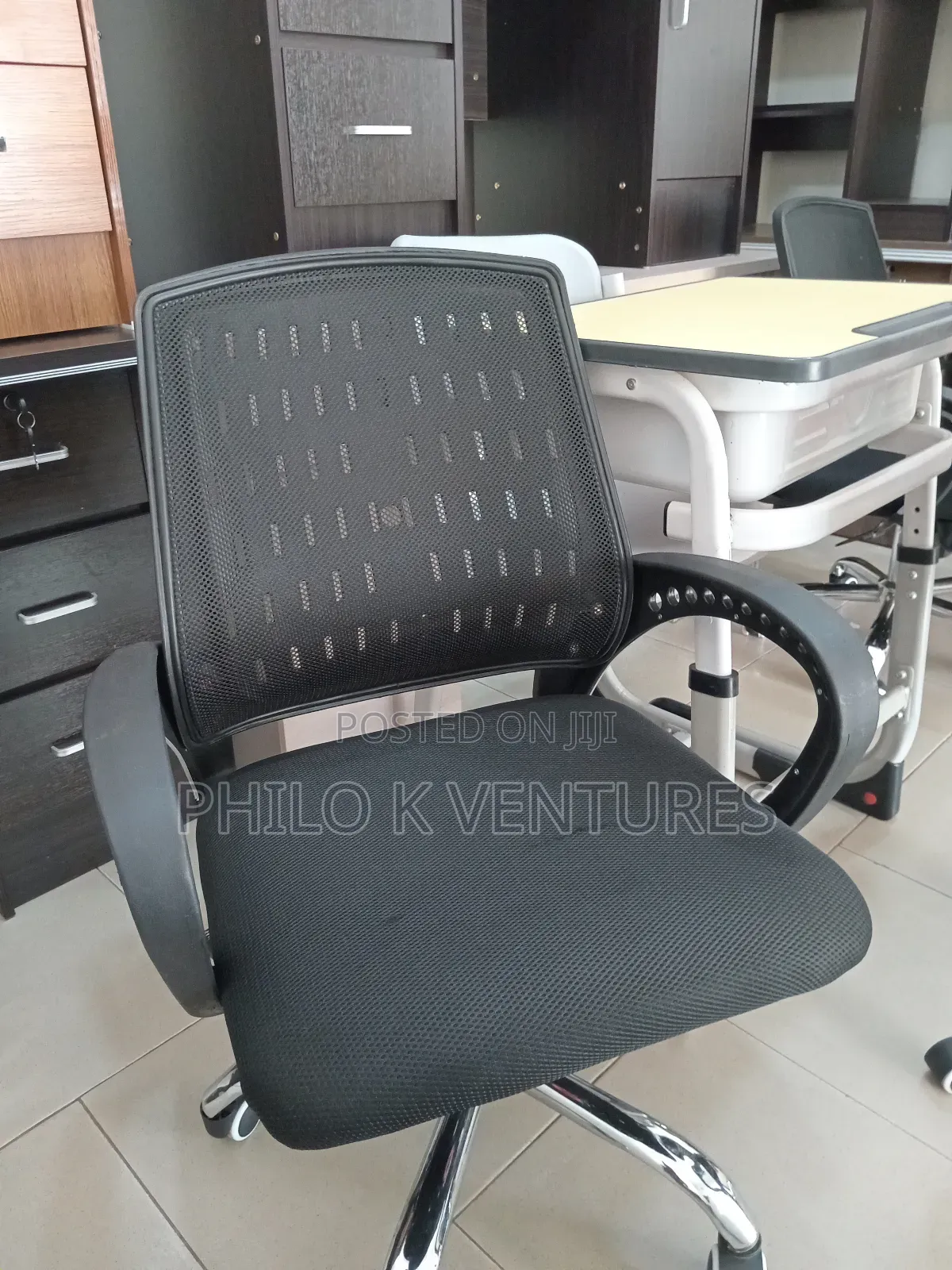 Affordable Swivel Chair