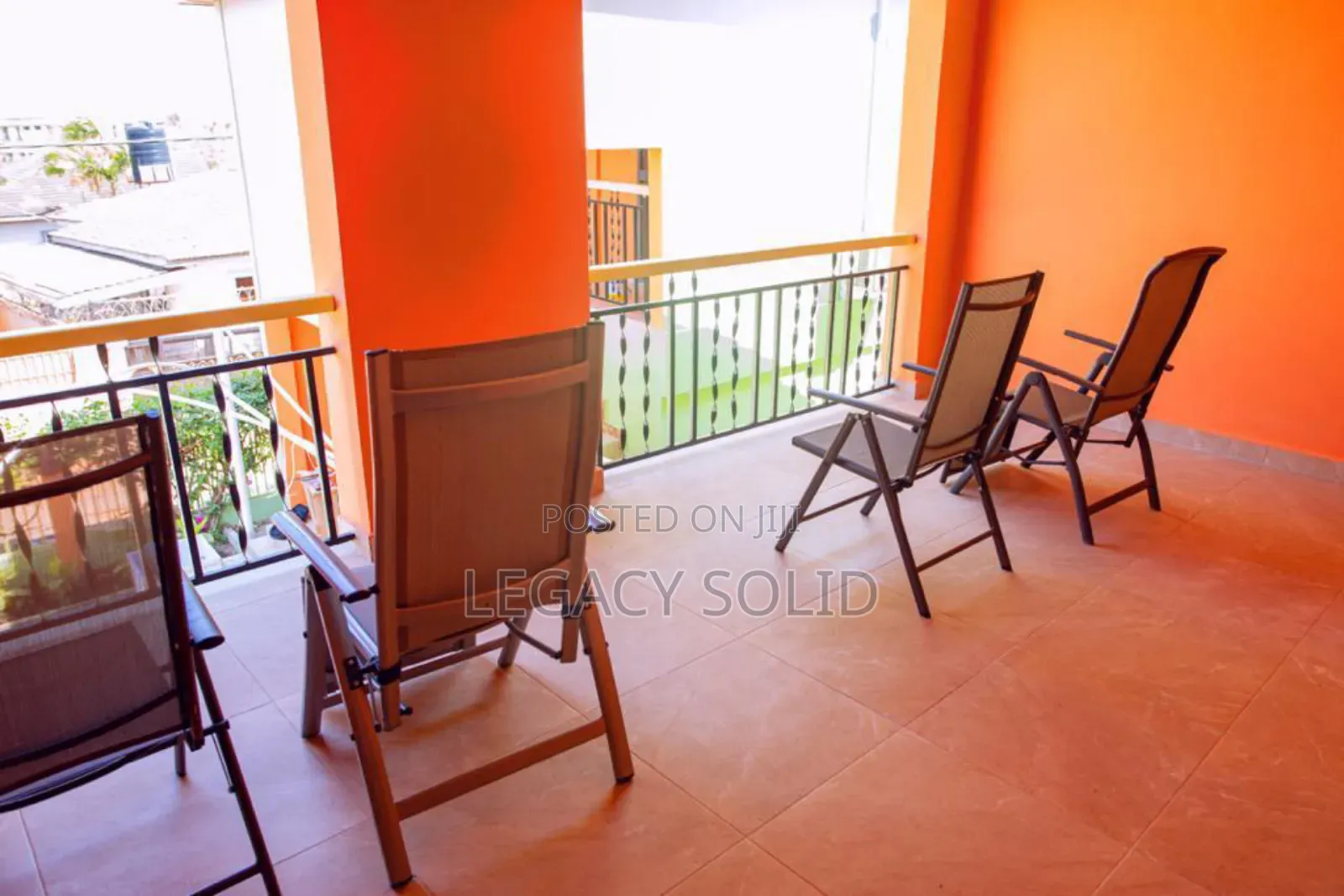 7bdrm Duplex in 𝙻𝚎𝚐𝚊𝚌𝚢 𝚜𝚘𝚕𝚒𝚍 𝚛𝚎𝚊𝚕, East Legon for sale