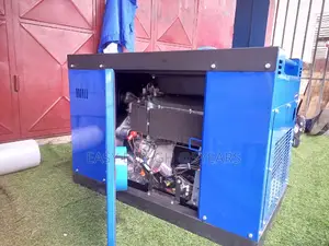Towering 15kva Uk Perkins Generator 16500w Diesel