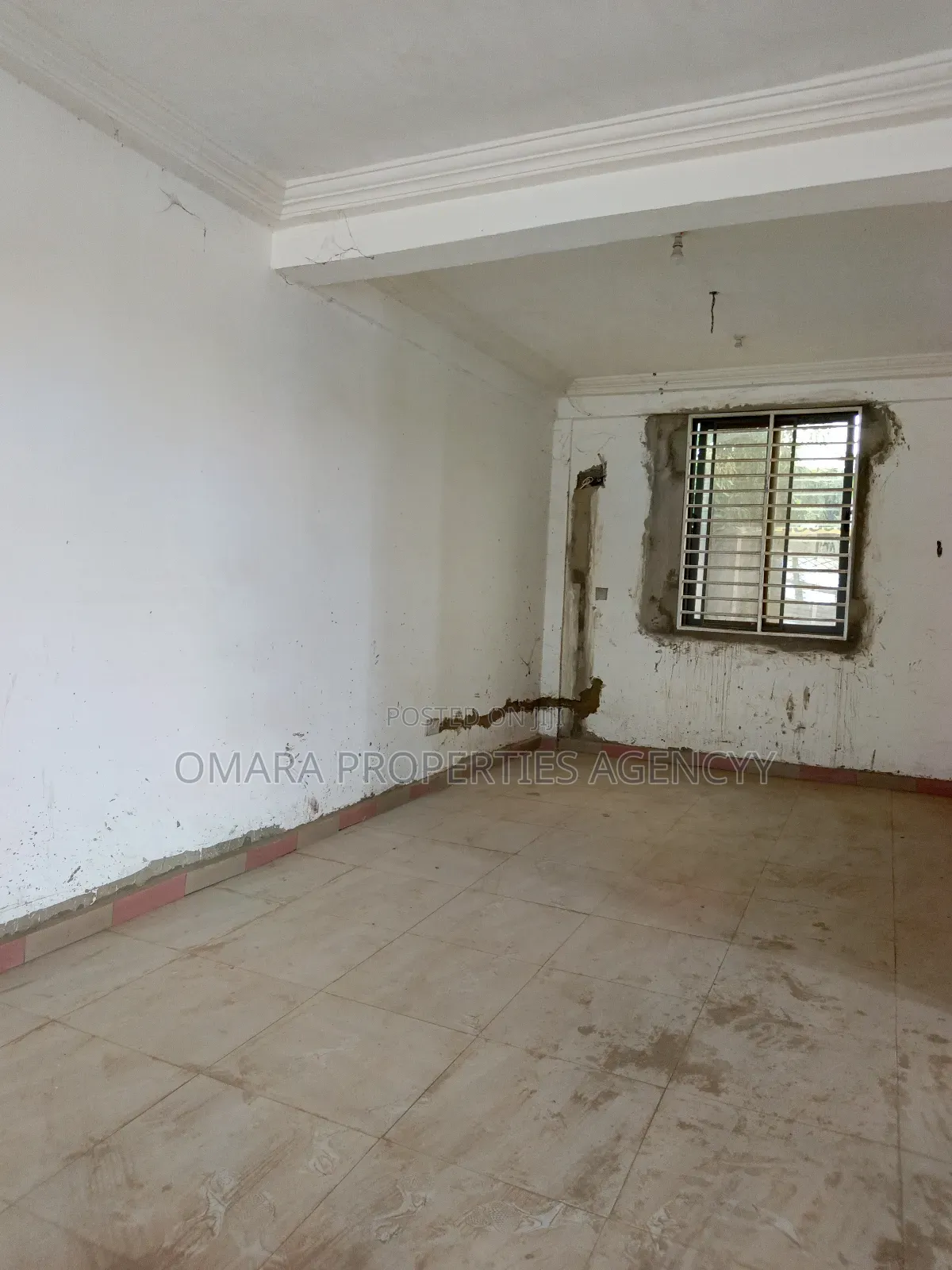 Spacious Shop for Rent